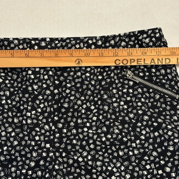 Metaphor Slacks Black and White Ladies Size 8 RN 15099 - Picture 5 of 6